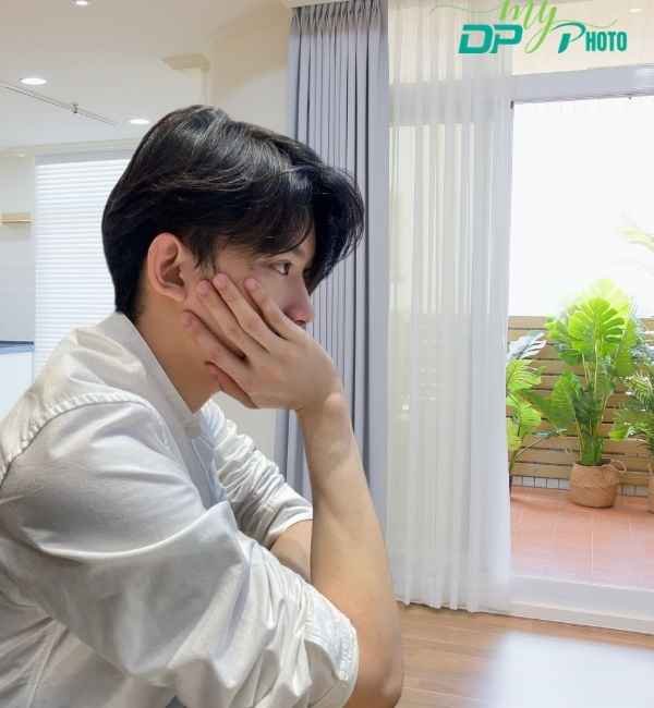 Sad dp boy