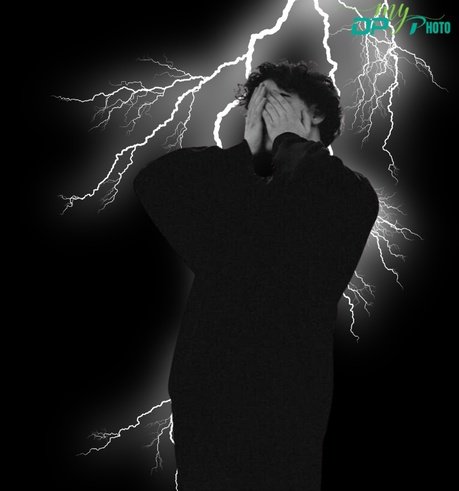 Alone dp 
