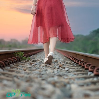 Alone dp 