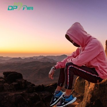 Alone dp 