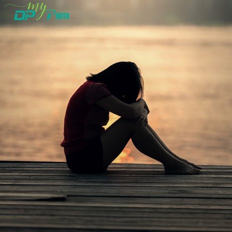 Alone dp 