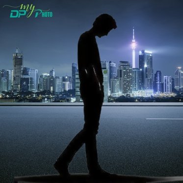 Alone dp 