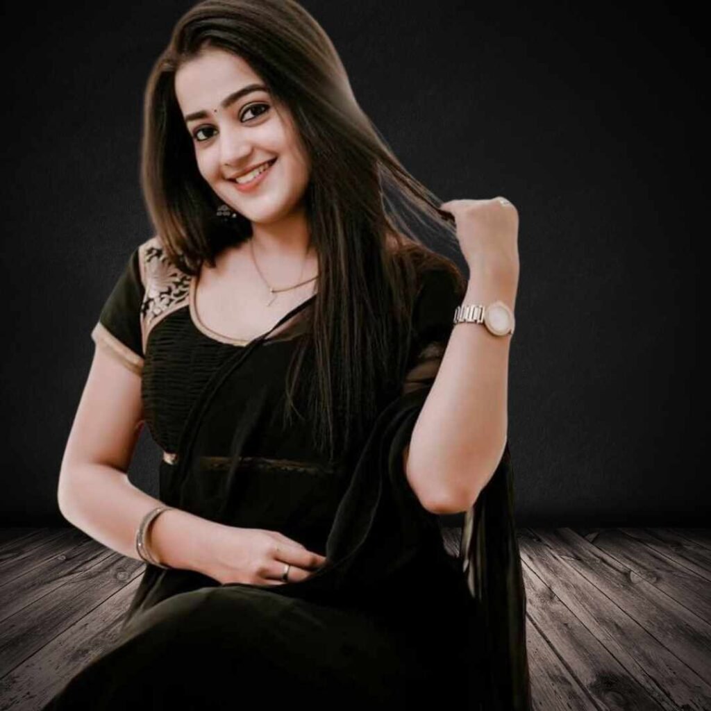 Saree Girl DP