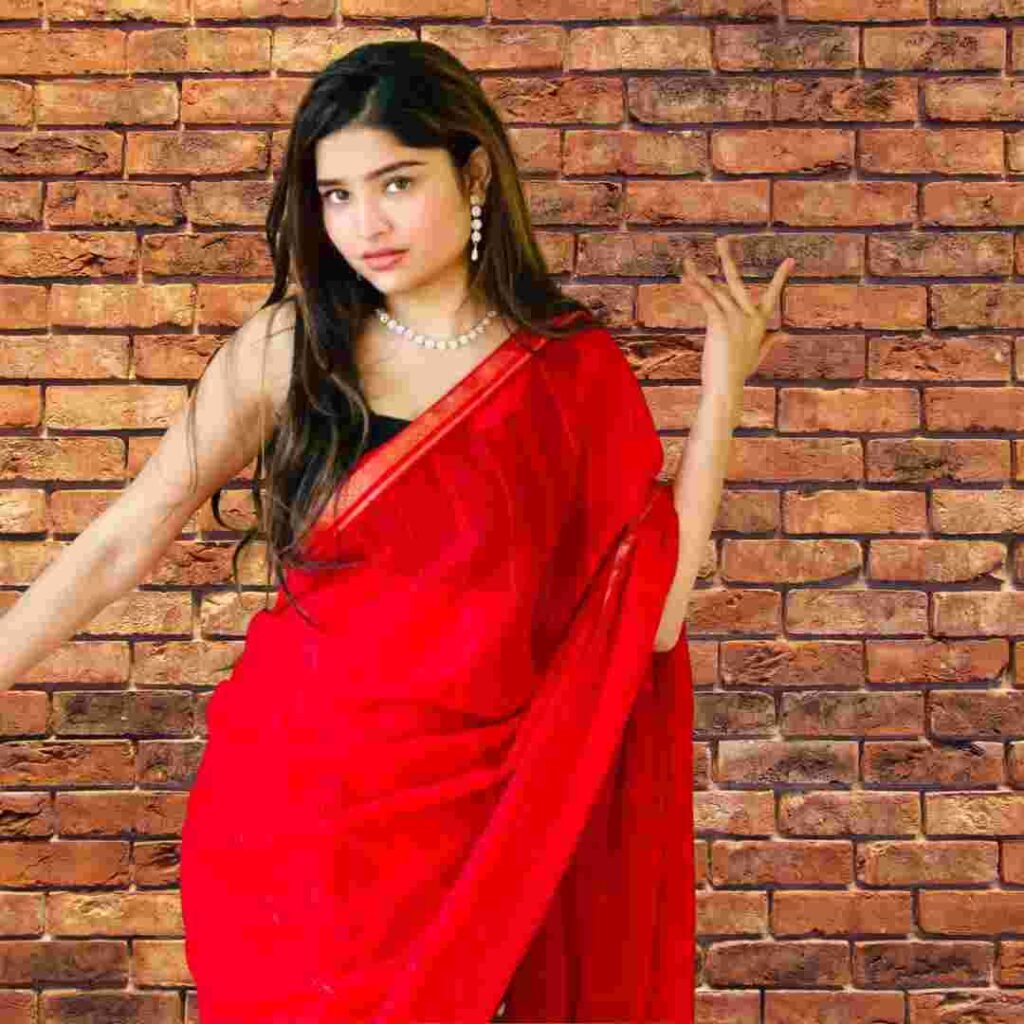 Saree Girl DP